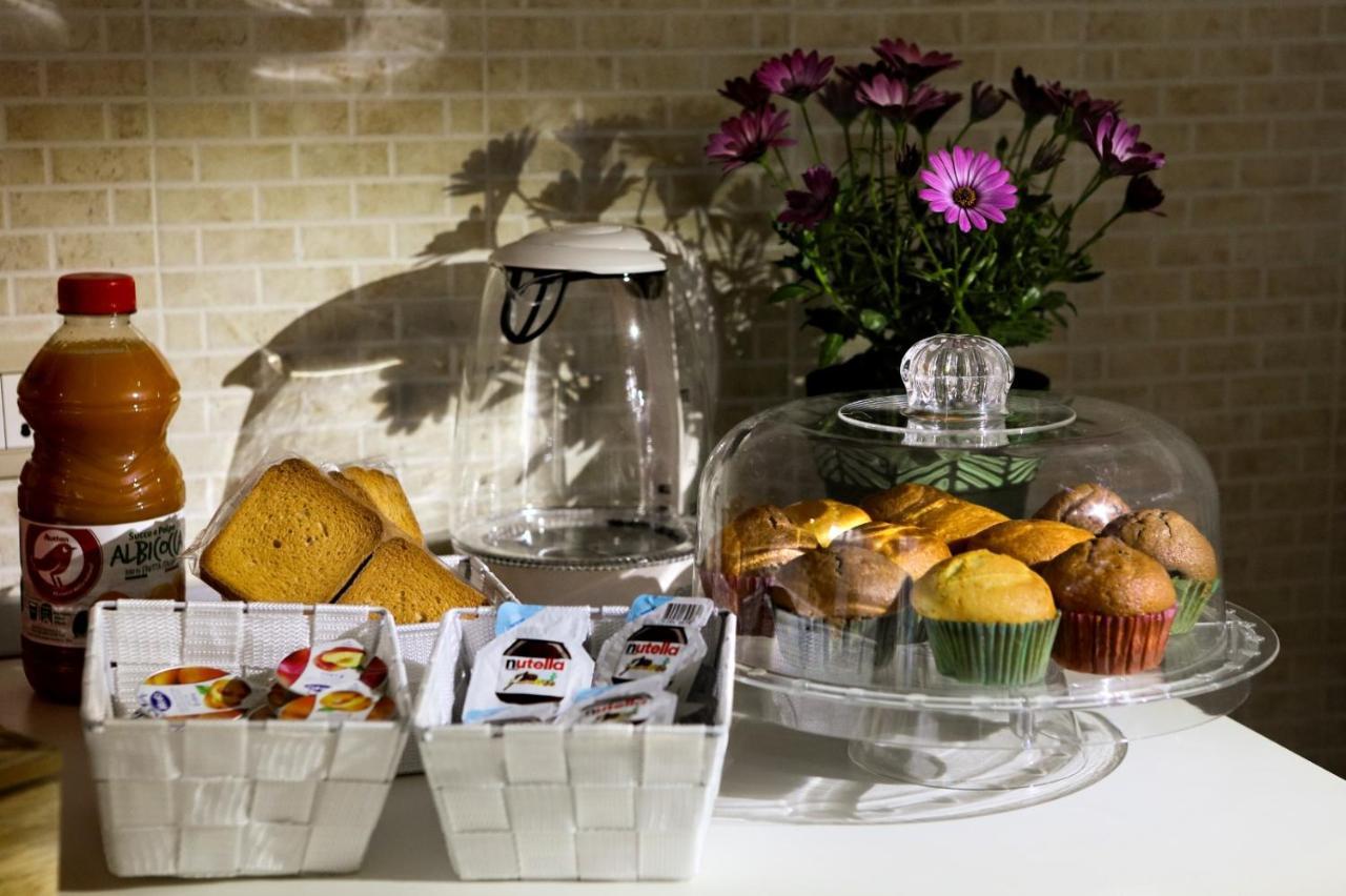 A Casa Di Fra' Bed & Breakfast Palermo Bagian luar foto
